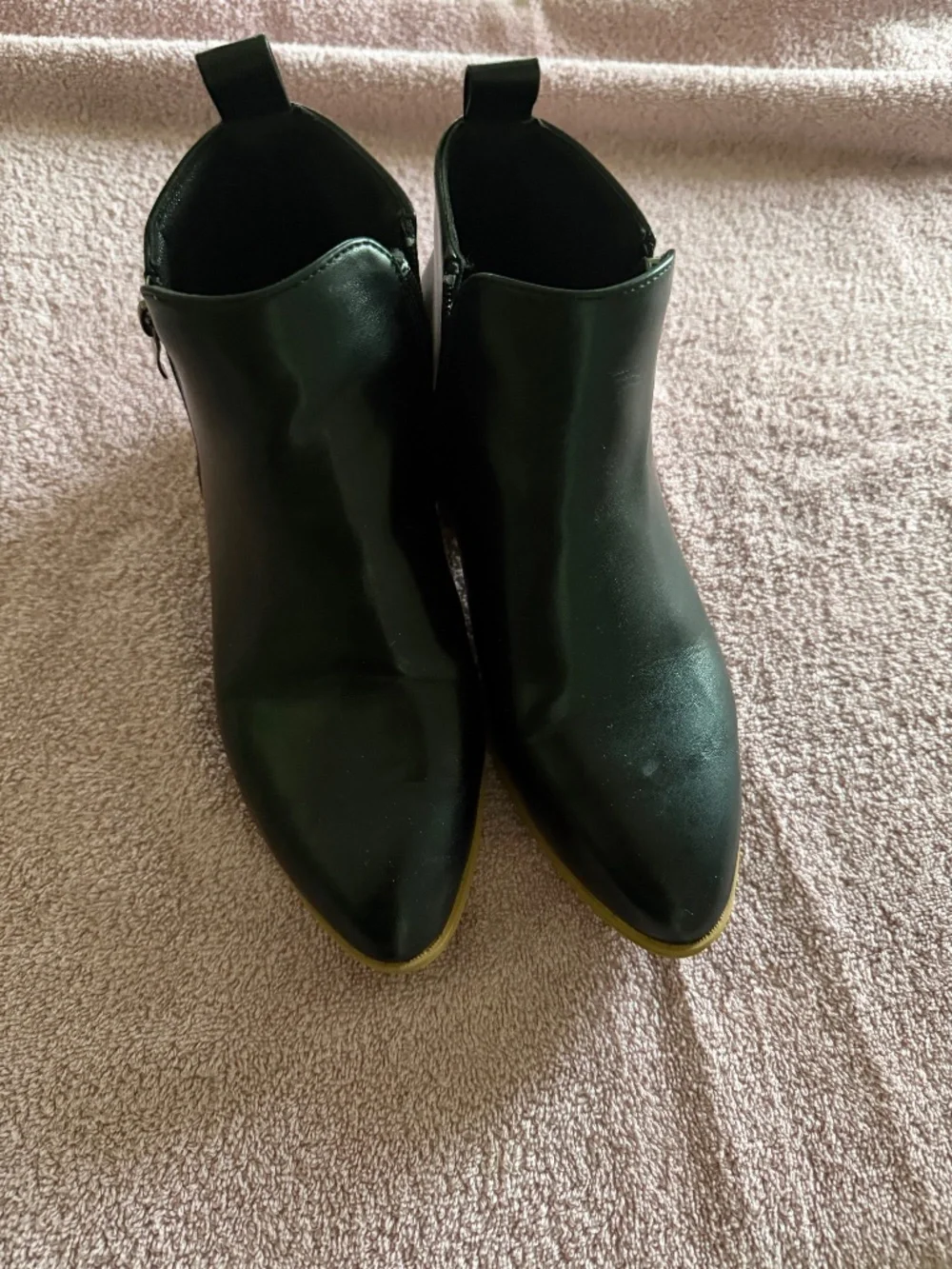 Vionne Ankle Boot